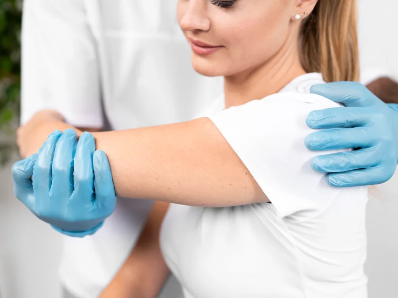 Chiropractic care for arm pain at Bluebonnet Chiropractic in Tomball