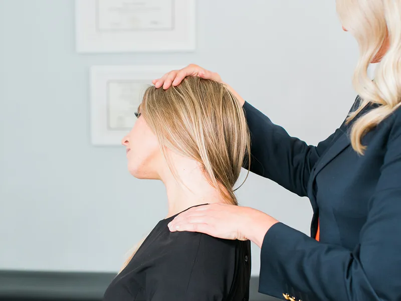 Chiropractic care for poor posture at Bluebonnet Chiropractic in Tomball