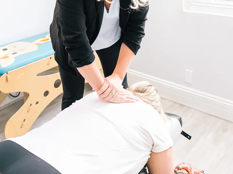 How Bluebonnet Chiropractic treats scoliosis in Tomball